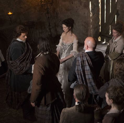 New Wedding Stills from Outlander on Starz with Jamie Fraser (Sam Heughan) and Claire Randall ...