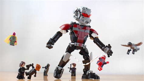 Giant Ant Man Lego