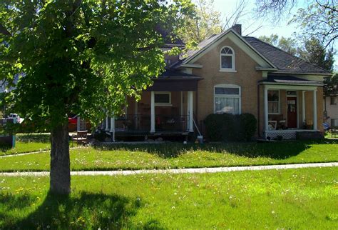 Utah's Present History: Historic Homes near Pioneer Park in Provo