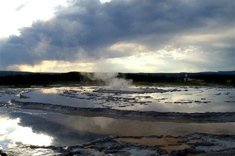 Geyser, Yellowstone National Park | Geyser at Yellowstone Na… | Flickr