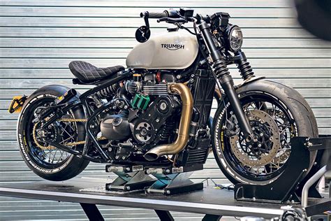 World's Fastest Bobber: Outrageous 200bhp+ supercharged Triumph unveiled | MCN