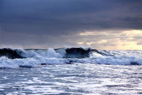 Travel by Ship: A Guide to the Earth's Bodies of Water