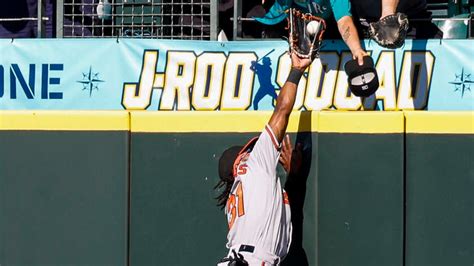 WATCH: Orioles' Cedric Mullins robs home run then hits homer in wild ...