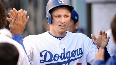 Star shortstop Corey Seager lands $325 million contract from the Texas ...