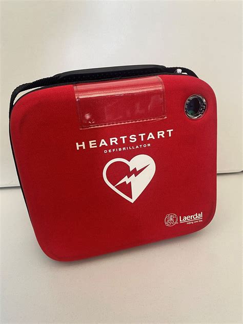 Laerdal Heartstart HS1 Defibrillator (refurbished) – Medsat