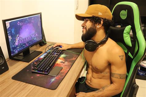 TW Pornstars - Andy Rodrigues. Twitter. Cade os gamers para uma partida no lol? nick: mugenwalk ...