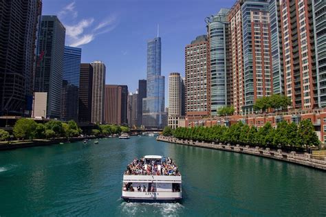 Chicago River Architecture Tour: Family-Friendly Experience: Book Tours ...