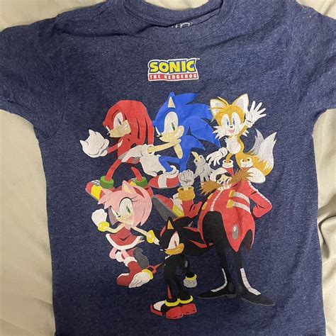 Kids xs sonic shirt - Depop