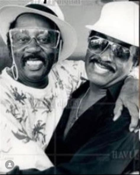 A rare picture of two men from two great groups: Melvin Franklin of The Temptations and Levi ...