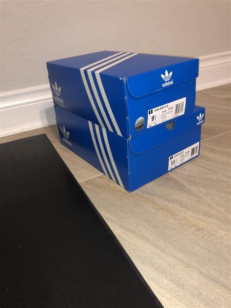 Adidas uses different size boxes for the men and women’s sizes of the same shoe : r ...