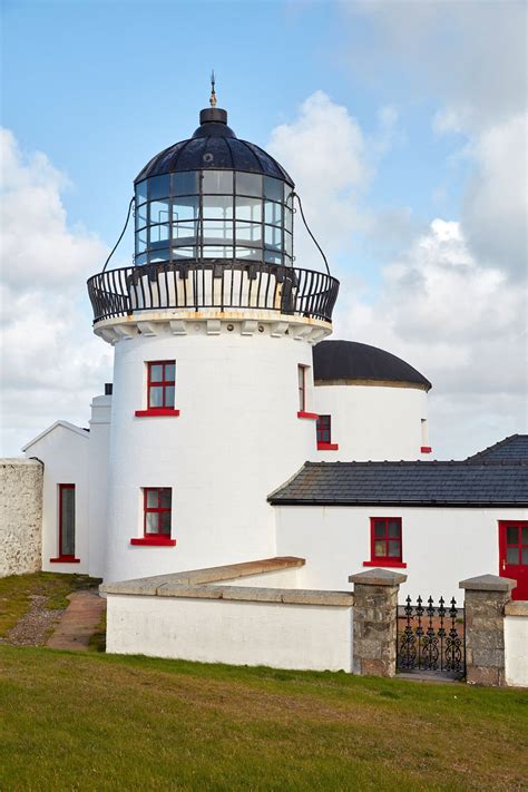 The Lighthouses of Ireland - The New York Times