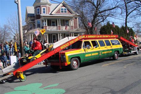 SHRINER RAMP | This truck is moving as they go up and down t… | Flickr