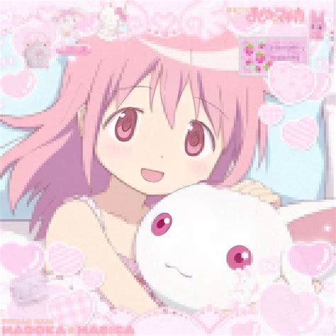 madoka kaname cutecore icon / pfp | Japanese poster design, Madoka magica, Cute icons