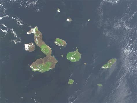 Satellite image of the Galapagos Islands - Full size