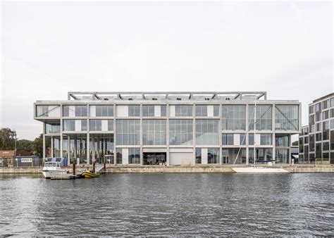 Svendborg International Maritime Academy / C.F. Møller + EFFEKT | ArchDaily