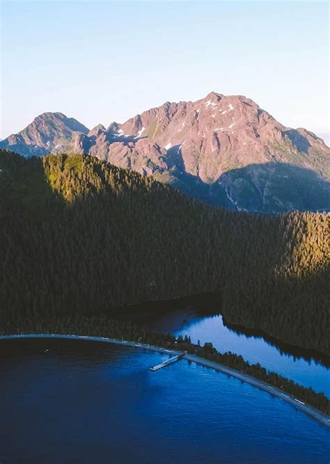 Kenai Fjords Wilderness Lodge: A Secluded Fox Island Getaway