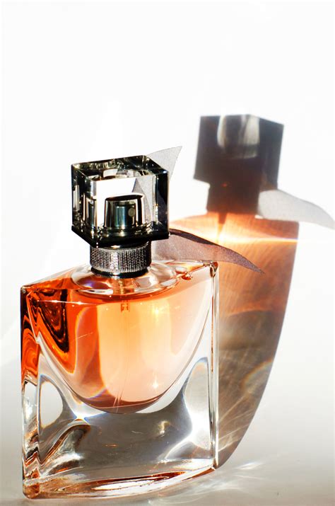 Perfume Bottle Free Stock Photo - Public Domain Pictures
