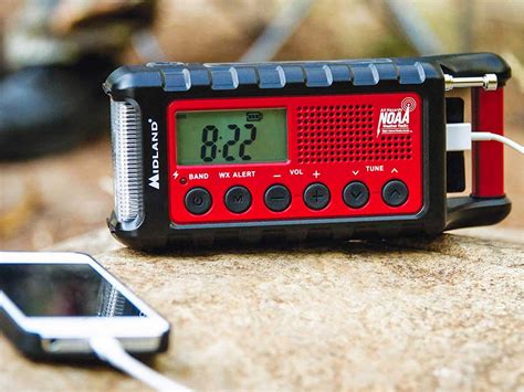 Emergency radios for unpredictable times | Popular Science