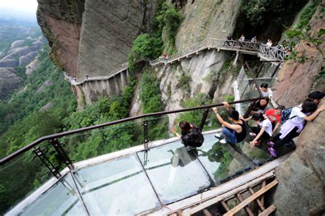 The World's Highest Glass Skywalk in Zhangjiajie National Forest Park in the Tianmen - Asia Trend