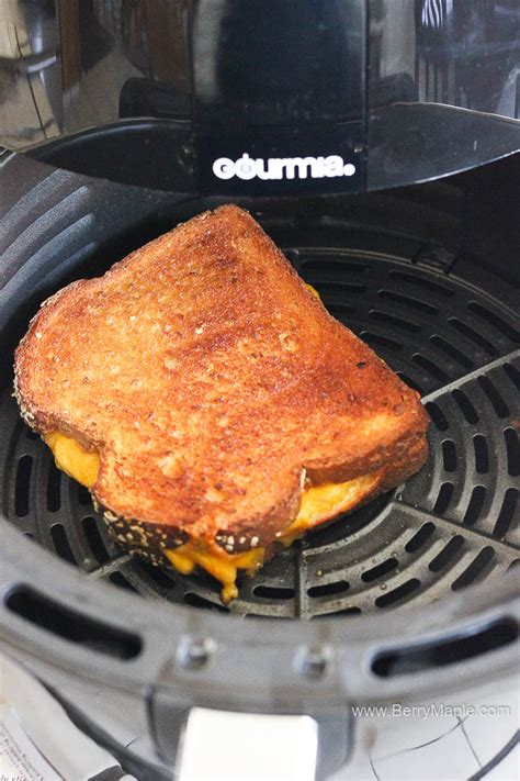 Best Air Fryer Grilled cheese sandwich - BerryMaple