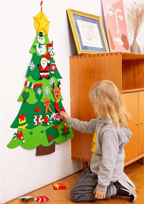 Diy Felt Wall Christmas Tree With Hanging Ornaments