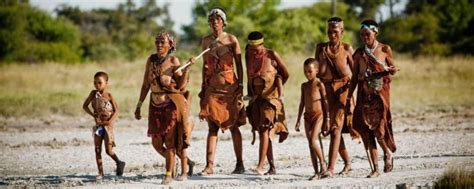 Combing The Kalahari With The San | Best Botswana Safari Experiences ...