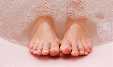 Vinegar Foot Soak Instructions | Listerine Foot Soak