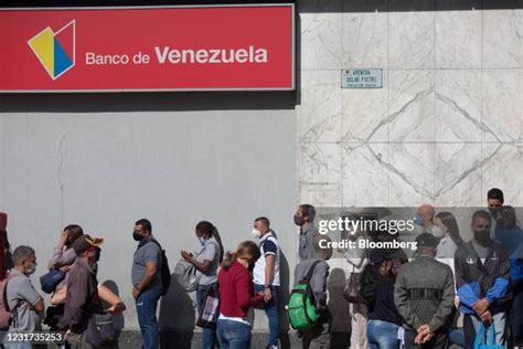 162 Banco De Venezuela Stock Photos, High-Res Pictures, and Images - Getty Images