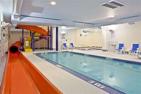 Bayview Hotel Group Courtenay, BC - See Discounts