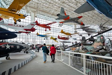 Aviation Museums Where the Imagination Can Soar - The New York Times