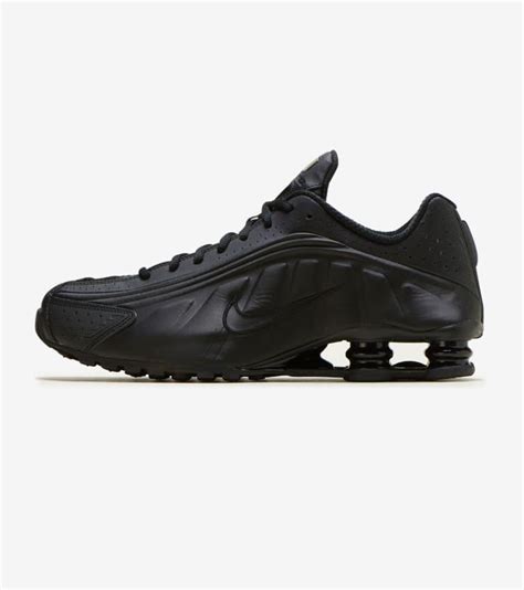 Nike Shox R4 in Black for Men - Lyst