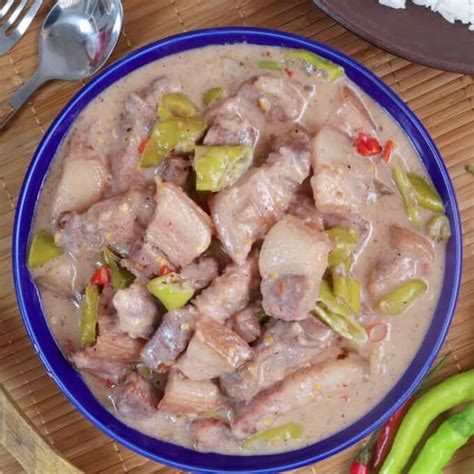 Bicol Express Recipe (creamy and spicy) - Kawaling Pinoy