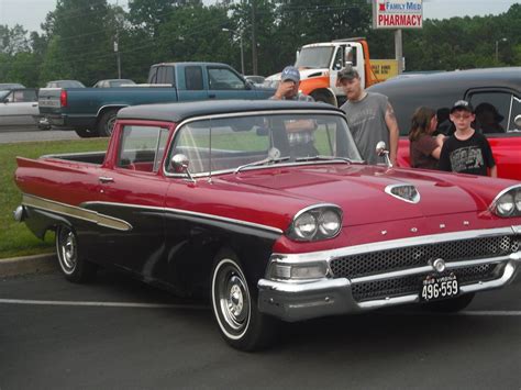 1958 Ford Ranchero - Information and photos - MOMENTcar