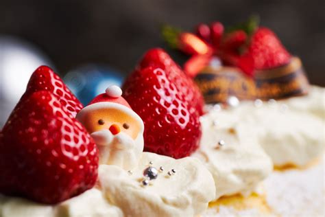 Japanese Christmas Cake Recipe (クリスマスケーキ)