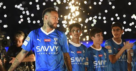 Neymar Jr Officially Unveiled As Al-Hilal Player | Africanews - TrendRadars