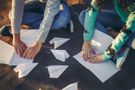 Science of Flight: Paper Airplanes