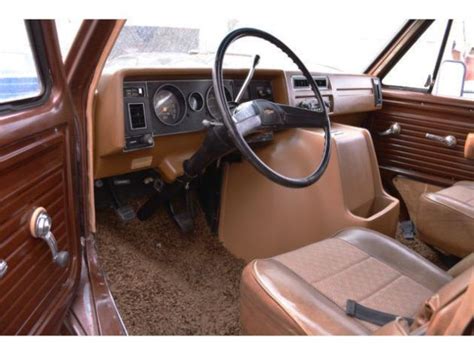 One-Owner! 1977 Chevrolet G20 Red-E-Kamp | Van interior, Chevrolet, Barn finds