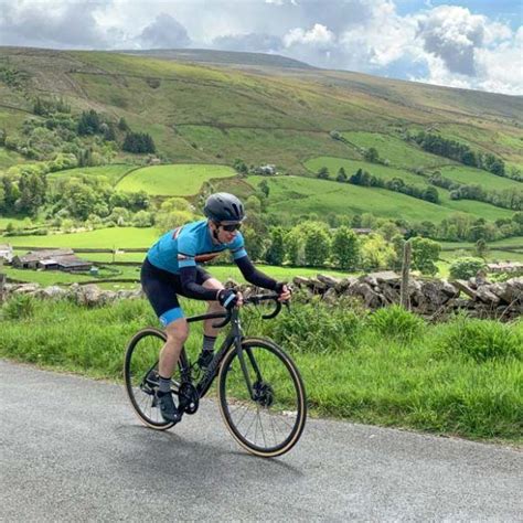 Ultimate guide to cycling Yorkshire Dales: cycle routes, GPX, maps + more!