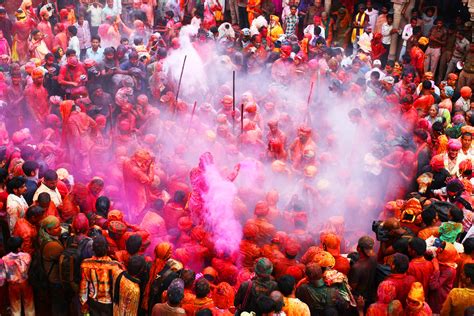 Holi 2019: How To Celebrate The Spring Festival Of Colors