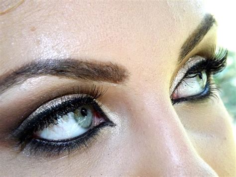 6 Attractive Eye Makeup Looks Just By Using Kajal| Ways To Apply Kajal