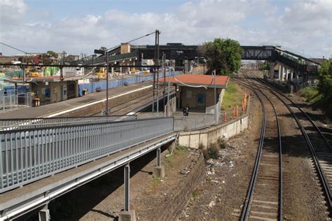 Rail Geelong - Gallery - Looking over the old West Footscray station ...