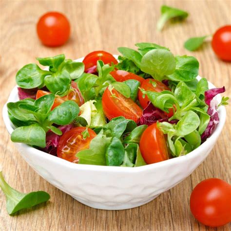 Green Salad and Cherry Tomatoes in a Bowl Stock Image - Image of lunch ...