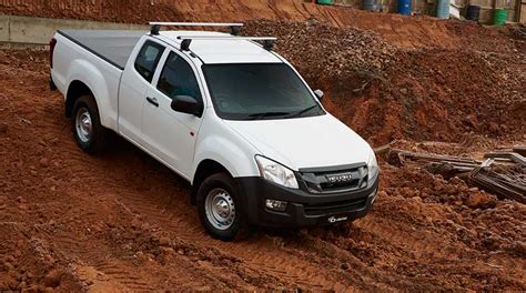 new Isuzu D-Max Accessorise your Isuzu to the D-Max