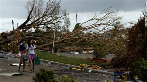 Super Typhoon Haiyan, strongest storm of 2013, hits Philippines - CNN.com