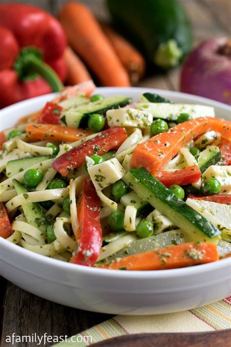 Fresh Vegetable Pasta Salad - A Family Feast®