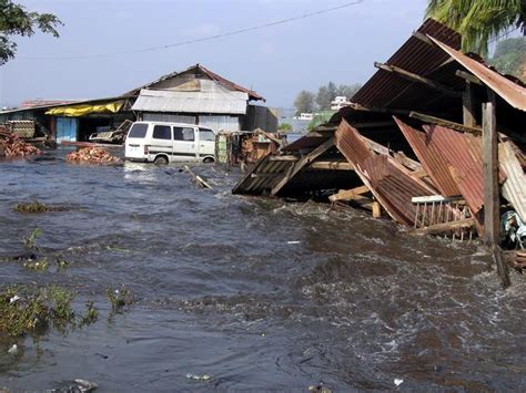 Tsunami 10 years later: Is the world better prepared for disaster? - CBS News