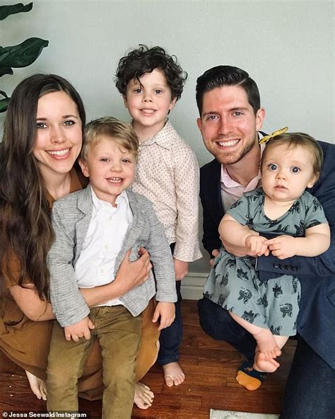 19 Kids And Counting alum Jessa Duggar and husband Ben Seewald 'considering' adopting fourth ...