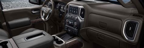 2022 GMC Sierra HD | Interior Features | GMC Canada