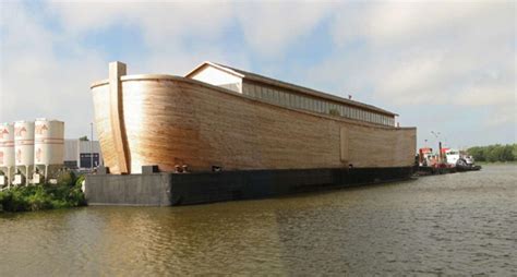 Full-size replica of Noah's Ark - CBS News