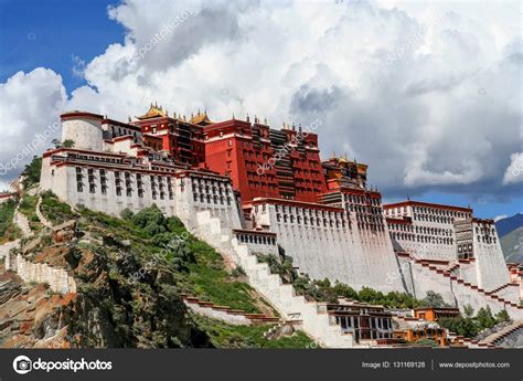 Potala Palace in Tibet Stock Photo by ©pawopa3336 131169128